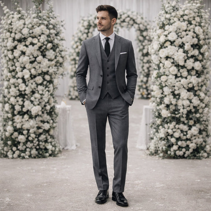 Herren Slim Fit Dreiteiler mit Klassischem Revers und Strukturierten Schultern